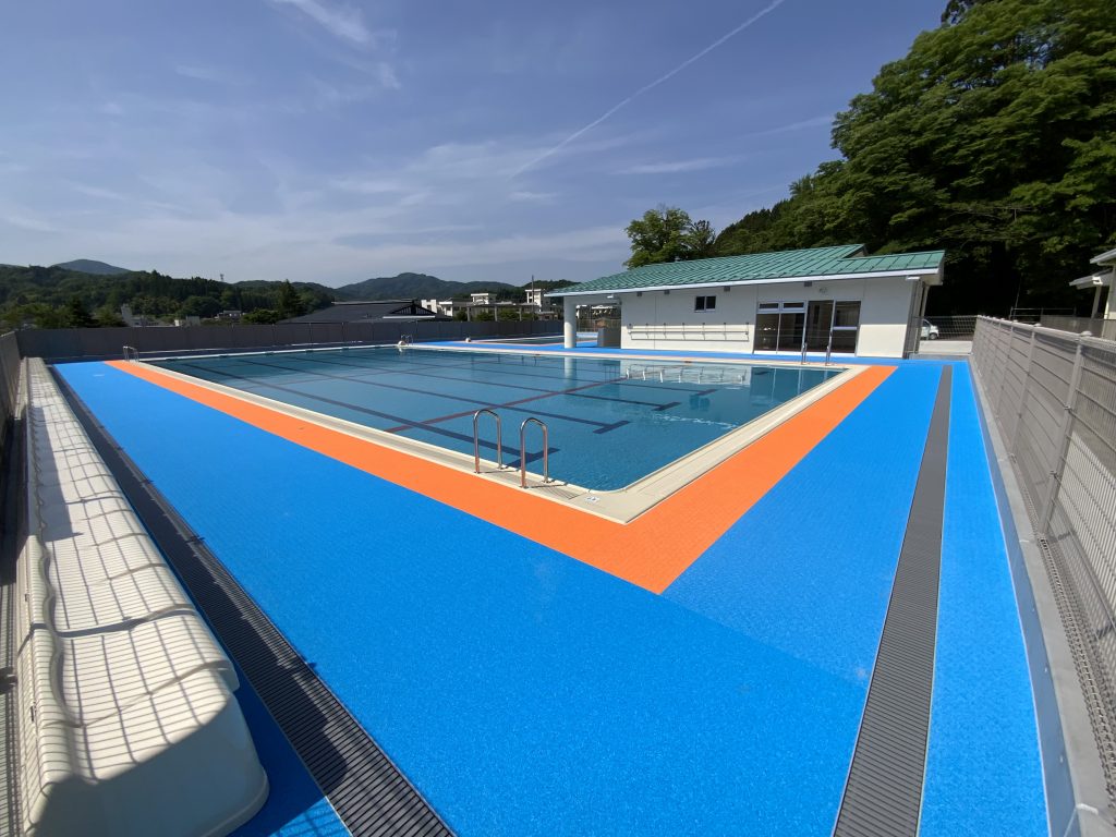 川俣小学校プール改築工事